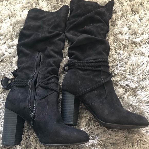 Shoes - suede boots